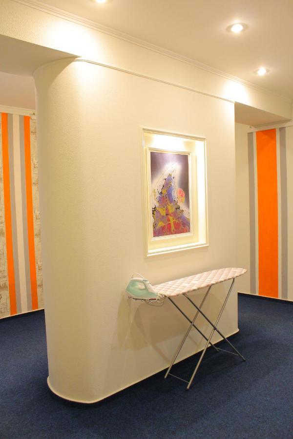 Uneed Rooms Podil Kiev Esterno foto
