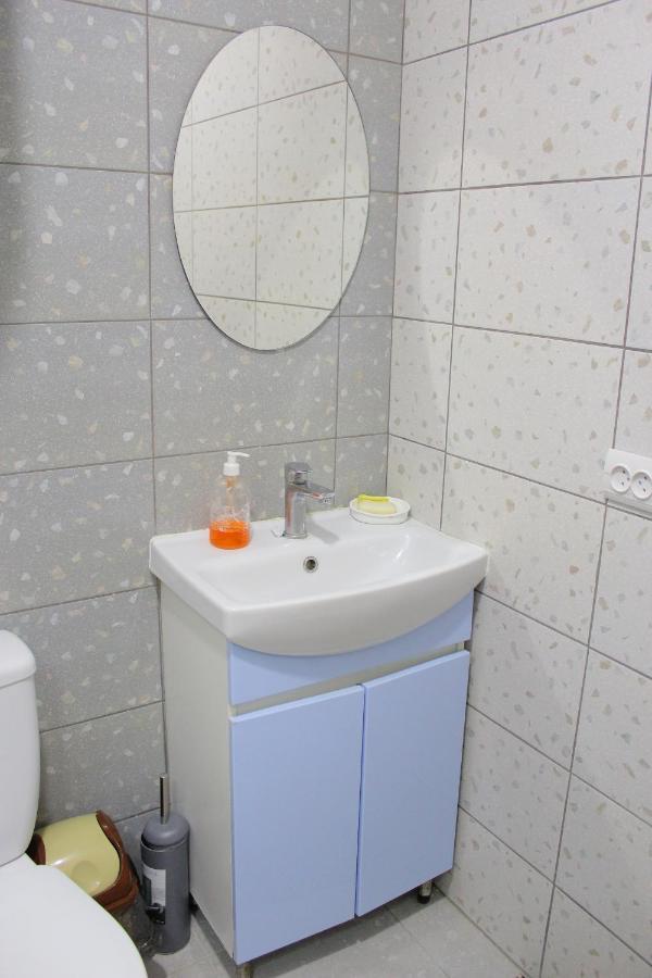 Uneed Rooms Podil Kiev Esterno foto